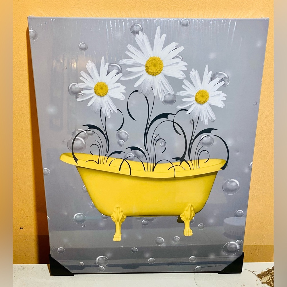 Yellow Grey Daisy Flowers Wall Art NWT